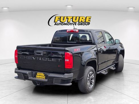Used 2022 Chevrolet Colorado Z71 AWD/4WD image 4