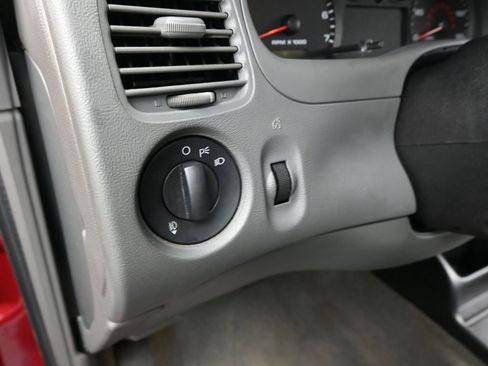 Used 2011 Ford Ranger XLT image 14