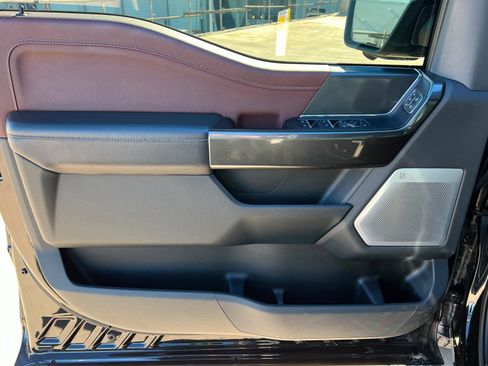 Used 2021 Ford F150 Lariat w/ Equipment Group 502A High image 15