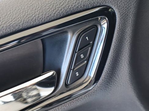 Used 2022 Dodge Durango GT image 17