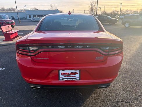 Used 2023 Dodge Charger SXT image 7