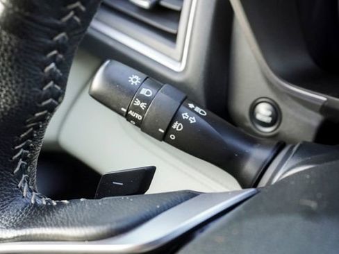 Used 2024 Subaru Ascent Limited image 23