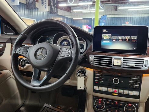 Used 2015 Mercedes-Benz CLS 400 CLS 400 4MATIC Coupe 4D image 43