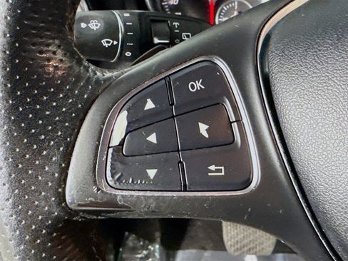 Used 2018 Mercedes-Benz GLA 250 4MATIC image 14