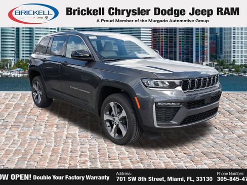 New 2026 Jeep Grand Cherokee Limited RWD image 3
