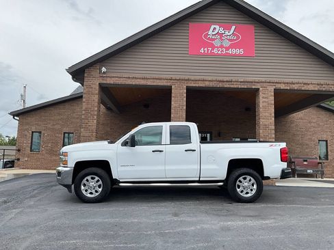 Used 2015 Chevrolet Silverado 2500 LT w/ Z71 Package, Off-Road AWD/4WD image 25