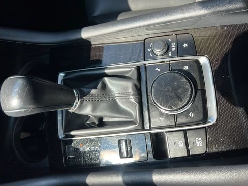 Used 2023 MAZDA MAZDA3 s FWD image 23