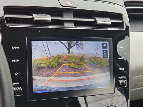 Certified 2023 Hyundai Tucson SE image 24