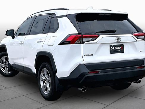 Used 2023 Toyota RAV4 XLE w/ Convenience Package FWD image 12