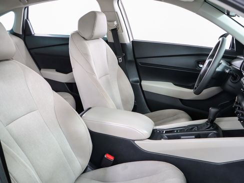 Used 2024 Honda Accord EX image 27