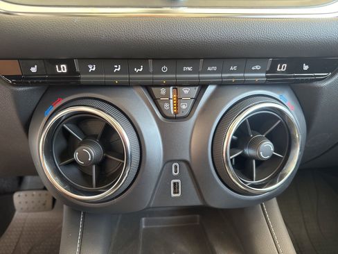 New 2025 Chevrolet Blazer LT w/ Sound & Technology Package AWD/4WD image 28