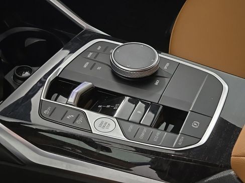 Certified 2024 BMW 330i xDrive Sedan w/ Convenience Package image 20