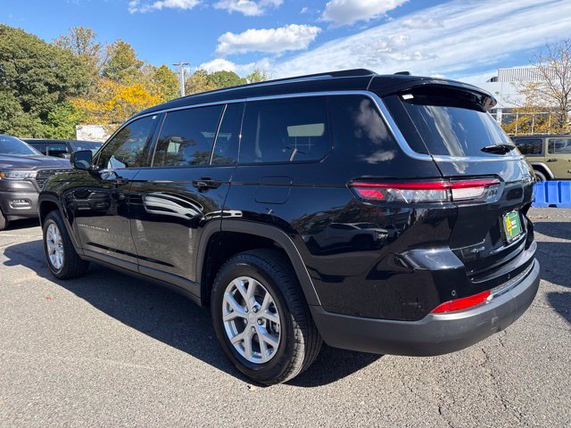 Used 2023 Jeep Grand Cherokee L Limited AWD/4WD image 20