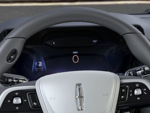 New 2026 Lincoln Aviator Reserve image 13