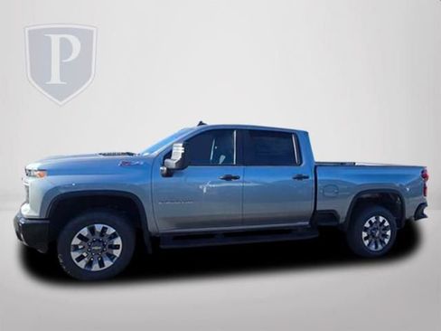 New 2026 Chevrolet Silverado 2500 Custom w/ Custom Value Package image 10