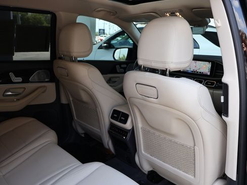 Certified 2020 Mercedes-Benz GLS 450 4MATIC image 26