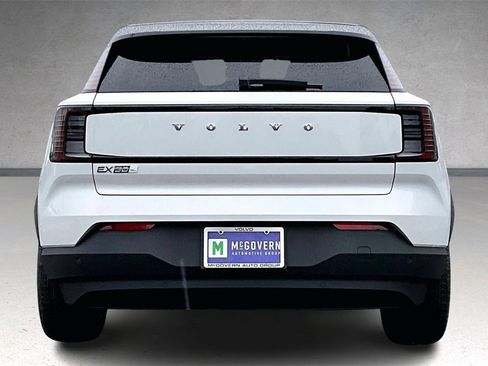 New 2026 Volvo EX30 Plus w/ Climate Package image 4