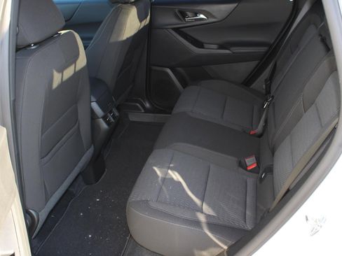 New 2026 Chevrolet Equinox LT image 16