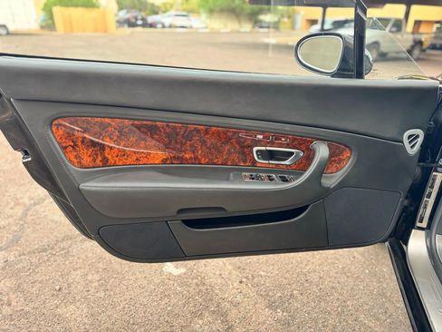 Used 2009 Bentley Continental GTC image 15