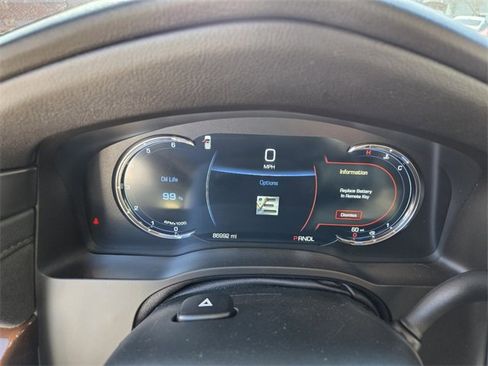 Used 2019 Cadillac Escalade Luxury image 31