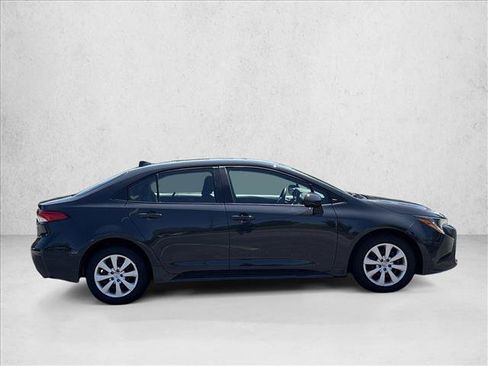 Used 2026 Toyota Corolla LE FWD image 4
