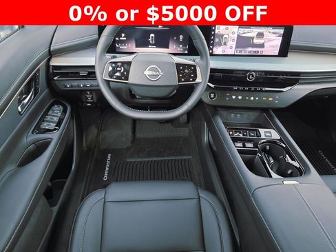 New 2025 Nissan Murano SL image 11