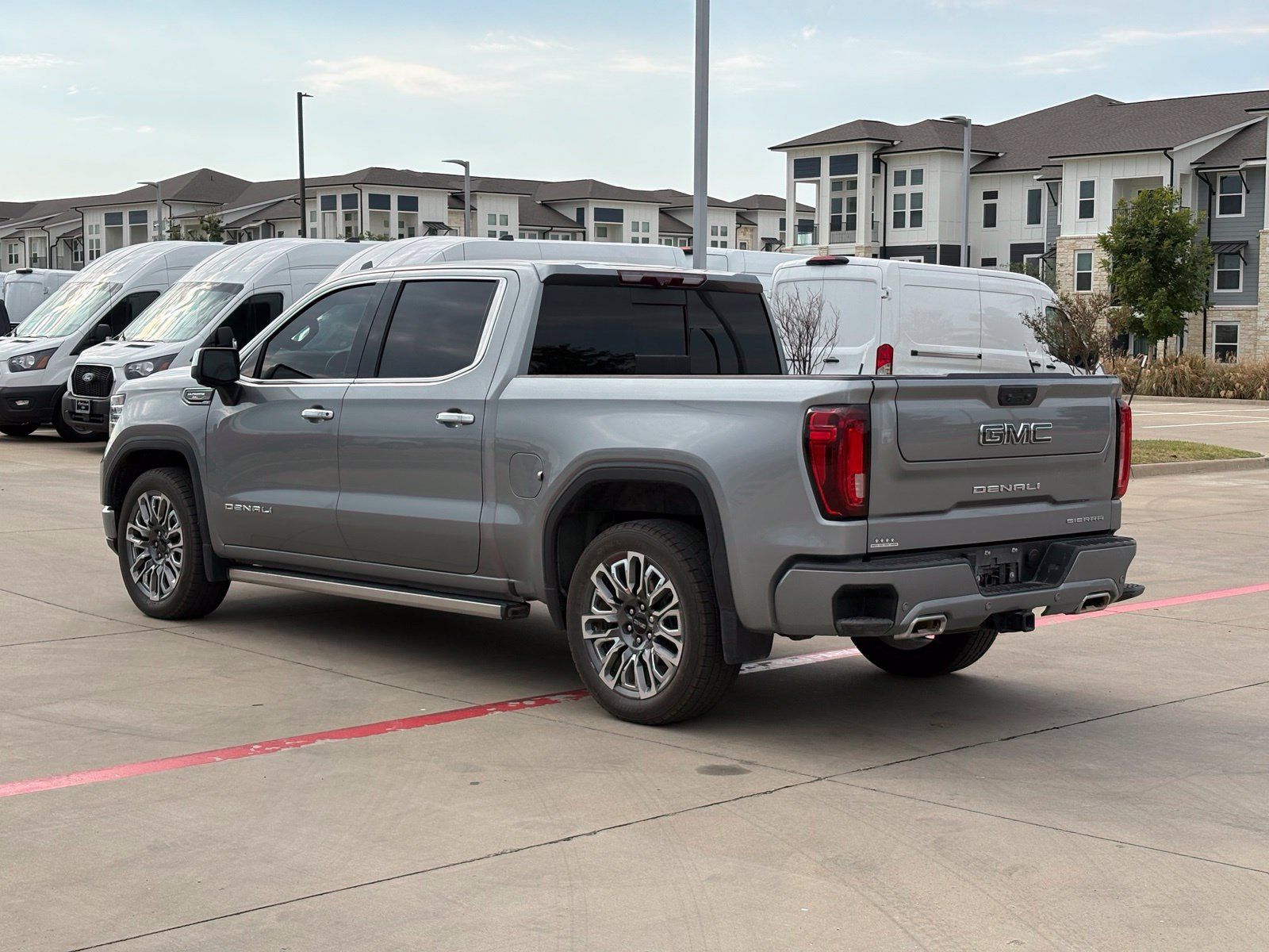 Used 2024 GMC Sierra 1500 Denali Ultimate AWD/4WD image 5