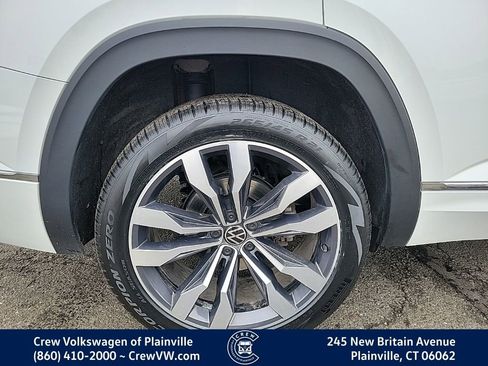 Certified 2022 Volkswagen Atlas SEL Premium AWD/4WD image 19