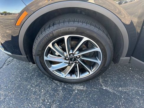 Used 2024 Lincoln Corsair AWD w/ Equipment Group 101A image 33