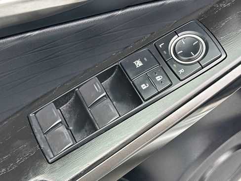 Certified 2022 Lexus IS 300 w/ Premium Package RWD image 14