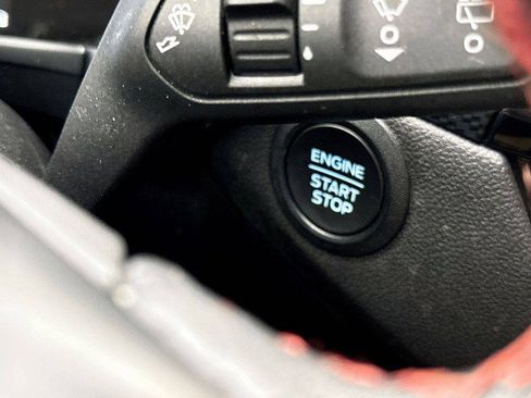 Used 2023 Ford Escape ST-Line Select image 23