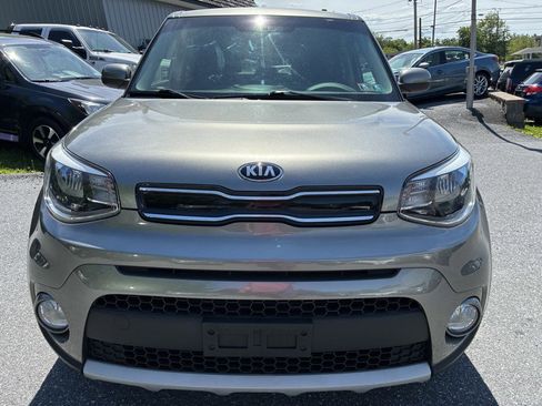 Used 2019 Kia Soul + FWD image 2