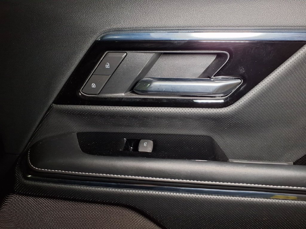 Certified 2026 GMC Sierra EV Denali AWD/4WD image 28