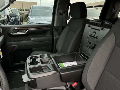 New 2026 GMC Sierra 1500 Elevation image 20