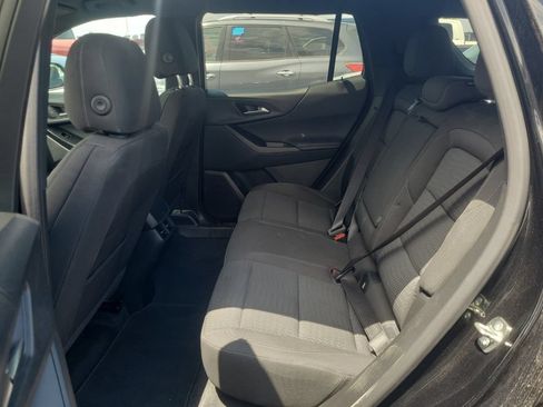 Used 2025 Chevrolet Equinox LT FWD image 6