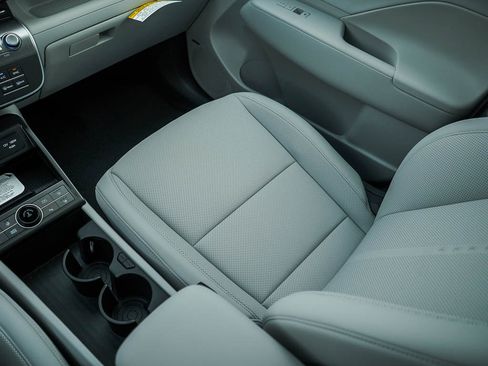 New 2027 Hyundai Kona Limited AWD/4WD image 26