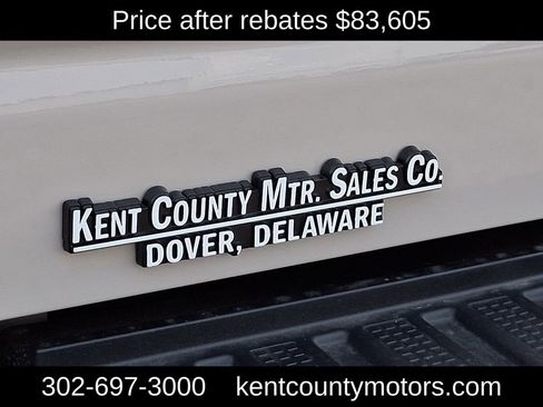 New 2026 GMC Sierra 2500 AT4 w/ AT4 Premium Plus Package AWD/4WD image 24