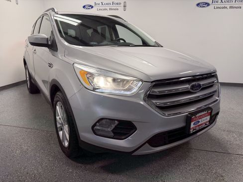 Used 2018 Ford Escape SEL image 32