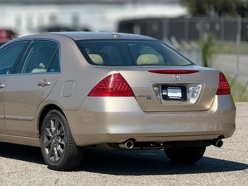 Used 2006 Honda Accord EX-L image 16