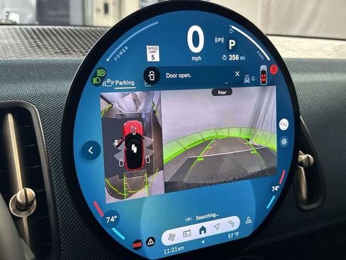 Certified 2025 MINI Cooper Countryman S w/ Comfort Package Max image 21