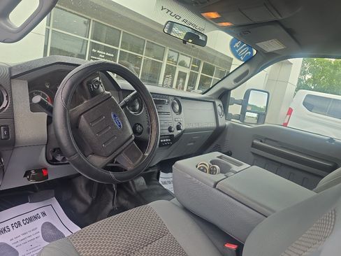 Used 2014 Ford F350 XL AWD/4WD image 16