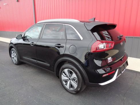 Used 2019 Kia Niro LX FWD image 7