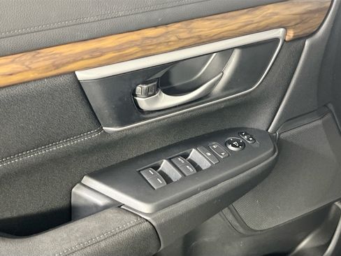 Used 2017 Honda CR-V EX image 17