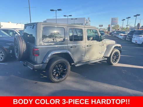 Used 2023 Jeep Wrangler Sahara w/ Cold Weather Group image 8