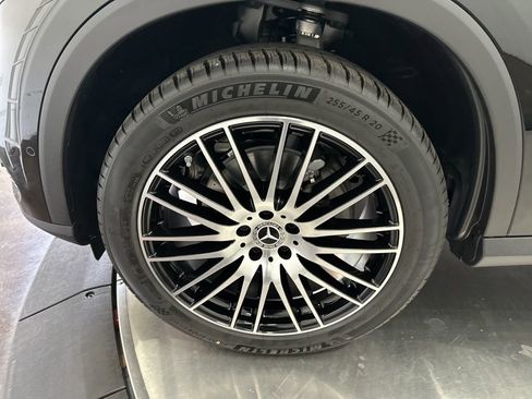 Used 2026 Mercedes-Benz GLC 300 image 32