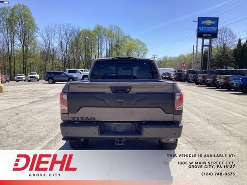 Used 2021 Nissan Titan PRO-4X w/ Pro-4x Convenience Package AWD/4WD image 6