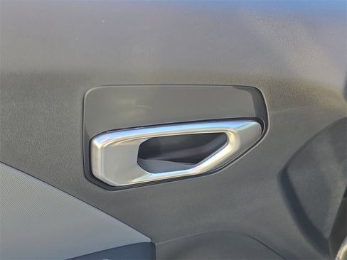 New 2025 Kia K4 LXS image 20