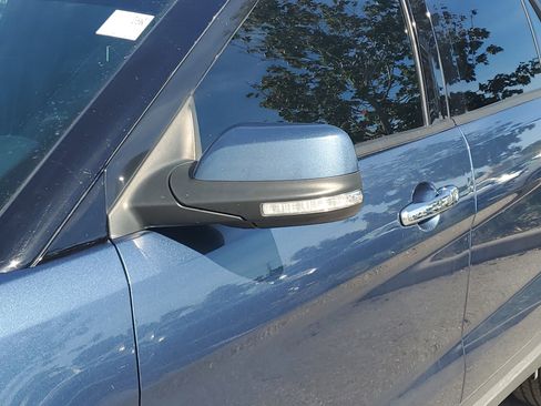 Used 2018 Ford Explorer Limited w/ Equipment Group 301A image 10