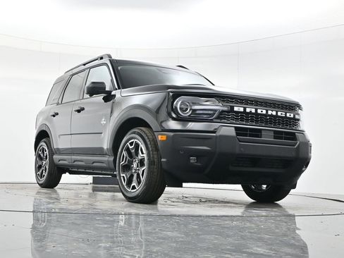 New 2025 Ford Bronco Sport Outer Banks w/ Outer Banks Tech Package+ image 46