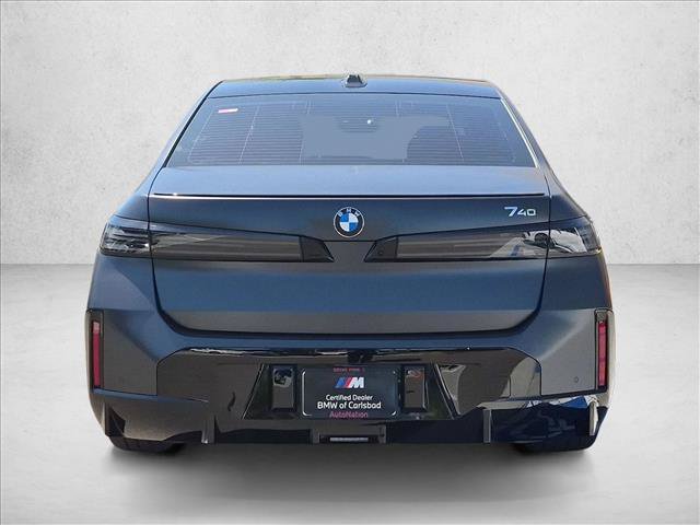 New 2027 BMW 740i w/ Executive Package RWD image 7